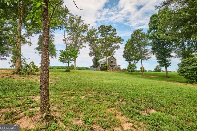 135 Horseshoe Trail, Commerce, GA 30529