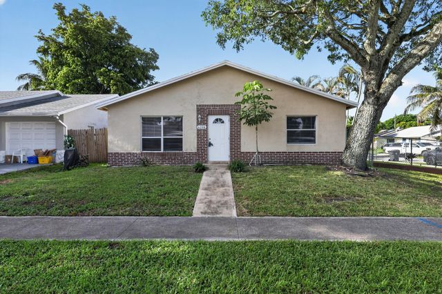 6198 ARCADE Court, Lake Worth, FL 33463