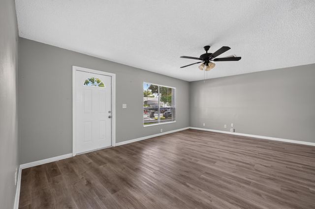 6198 ARCADE Court, Lake Worth, FL 33463