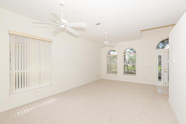 600 NW Lambrusco Drive, Port St Lucie, FL 34986