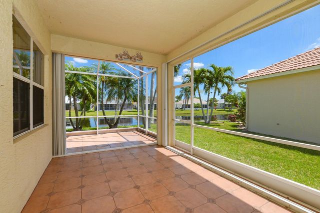 600 NW Lambrusco Drive, Port St Lucie, FL 34986