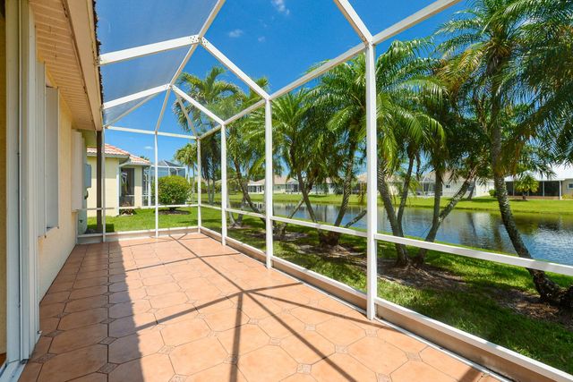 600 NW Lambrusco Drive, Port St Lucie, FL 34986