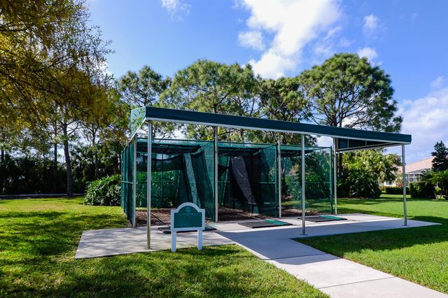 600 NW Lambrusco Drive, Port St Lucie, FL 34986