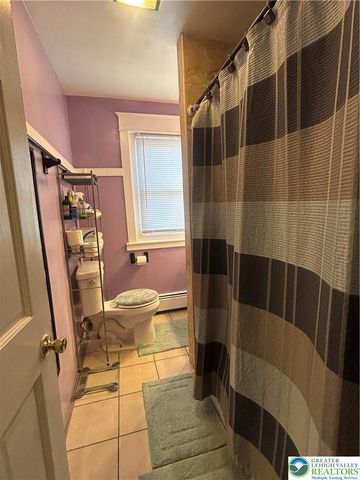 946 South Poplar Street, Allentown City, PA 18103