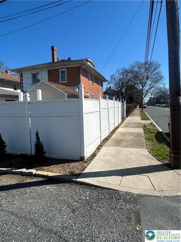 946 South Poplar Street, Allentown City, PA 18103