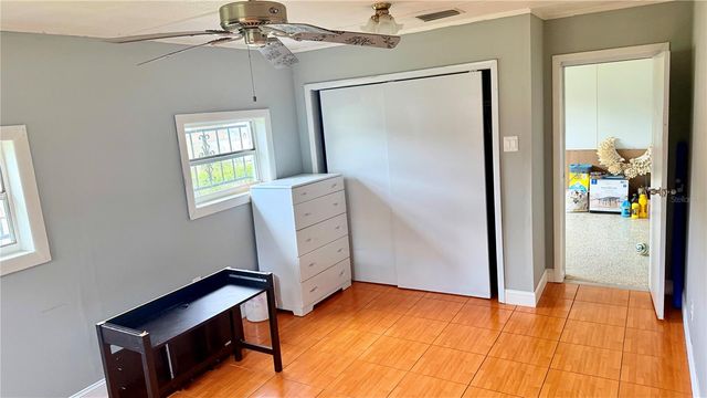 1709 E NORTH BAY STREET, Tampa, FL 33610
