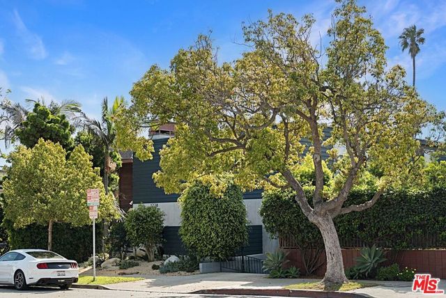 1228 18th Street D, Santa Monica, CA 90404