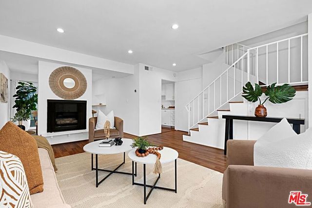 1228 18th Street D, Santa Monica, CA 90404