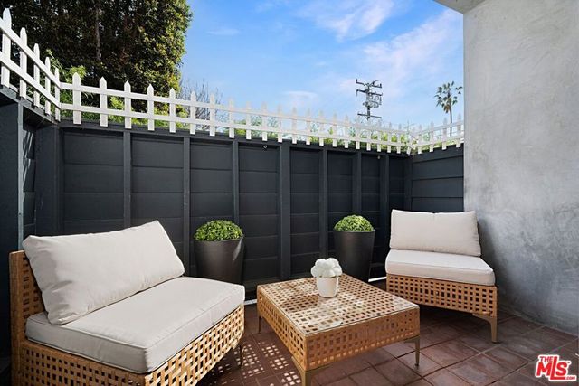 1228 18th Street D, Santa Monica, CA 90404