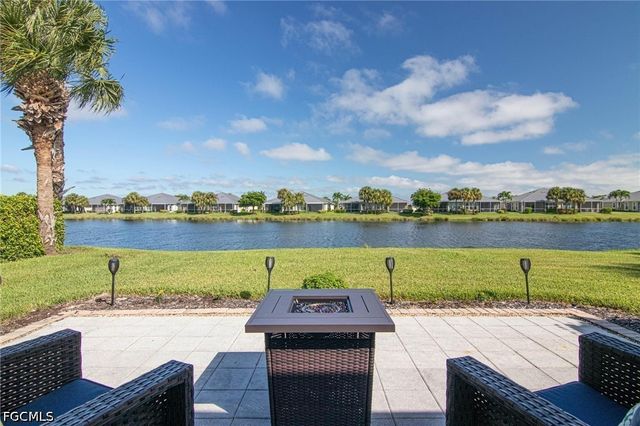 2641 Clairfont CT, Cape Coral, FL 33991