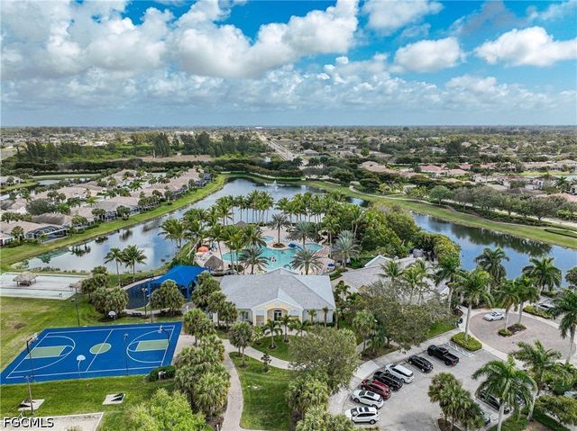 2641 Clairfont CT, Cape Coral, FL 33991