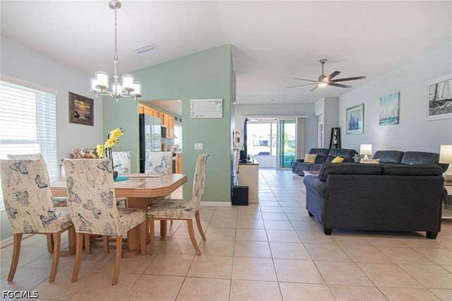 2641 Clairfont CT, Cape Coral, FL 33991