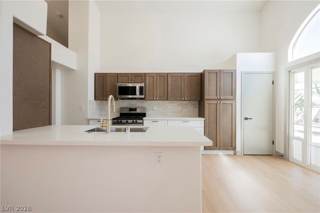 3620 Lake Victoria Drive, North Las Vegas, NV 89032