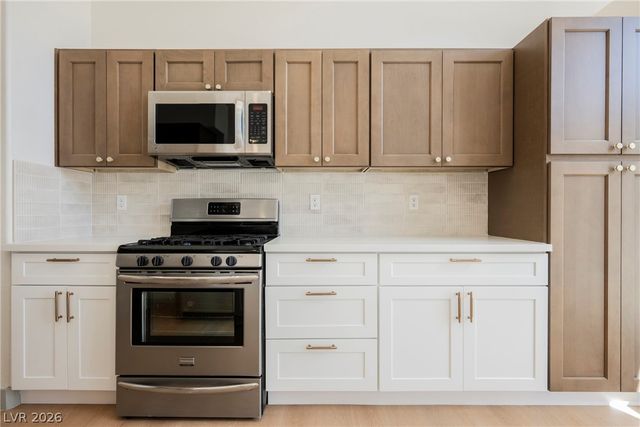 3620 Lake Victoria Drive, North Las Vegas, NV 89032