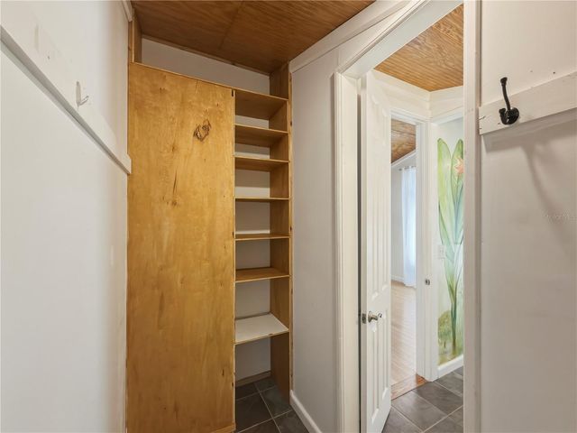 211 E 131ST AVENUE, Tampa, FL 33612