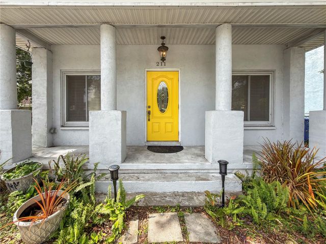 211 E 131ST AVENUE, Tampa, FL 33612