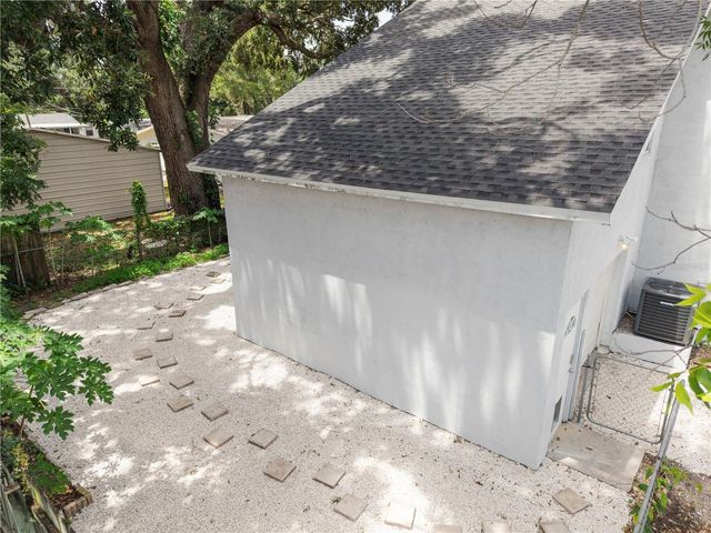 211 E 131ST AVENUE, Tampa, FL 33612