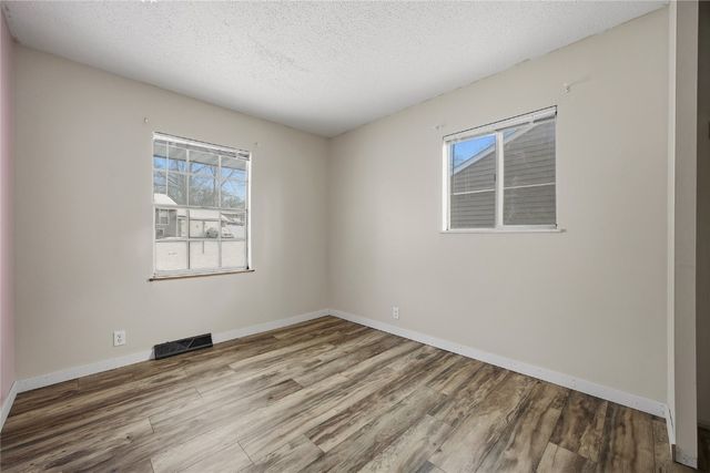 1413 Seminole Avenue NW, Cedar Rapids, IA 52405