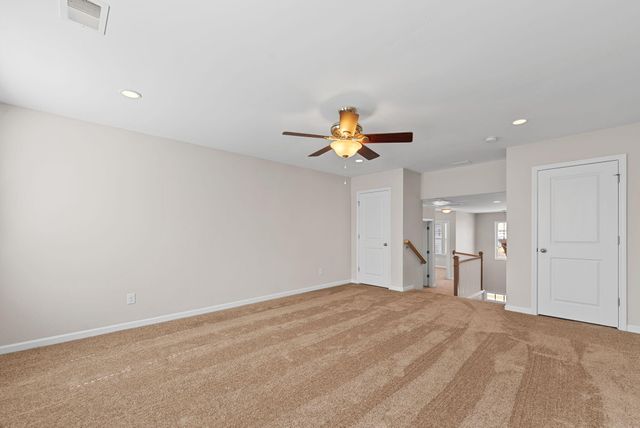 2012 Triple Crown Lane, Ridgeville, SC 29472