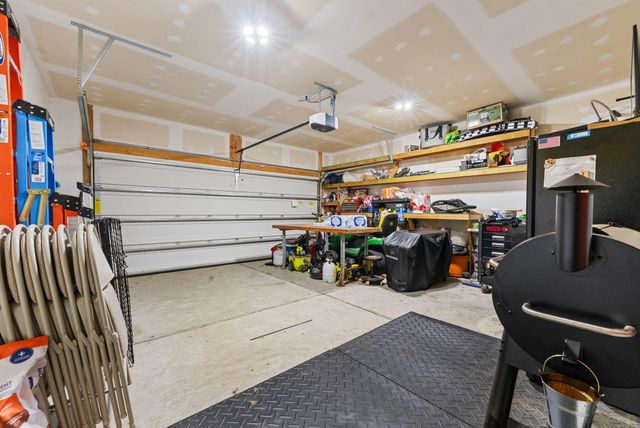 2012 Triple Crown Lane, Ridgeville, SC 29472