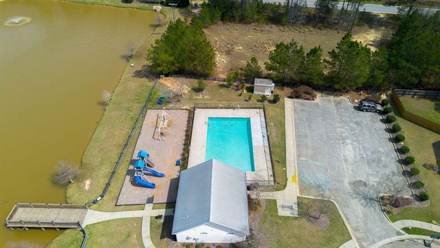 2012 Triple Crown Lane, Ridgeville, SC 29472