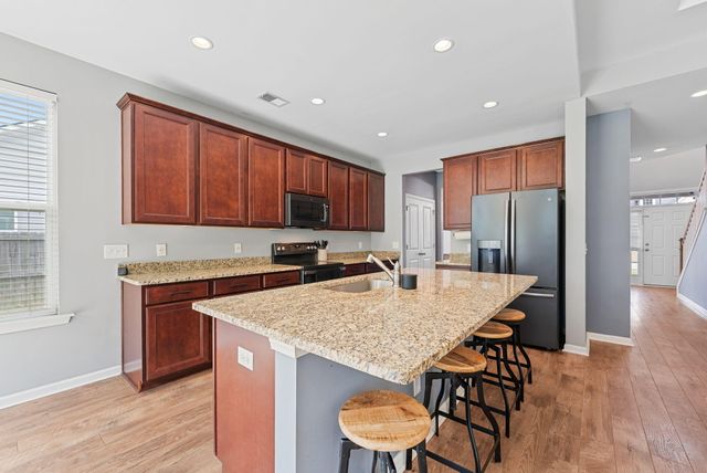 2012 Triple Crown Lane, Ridgeville, SC 29472