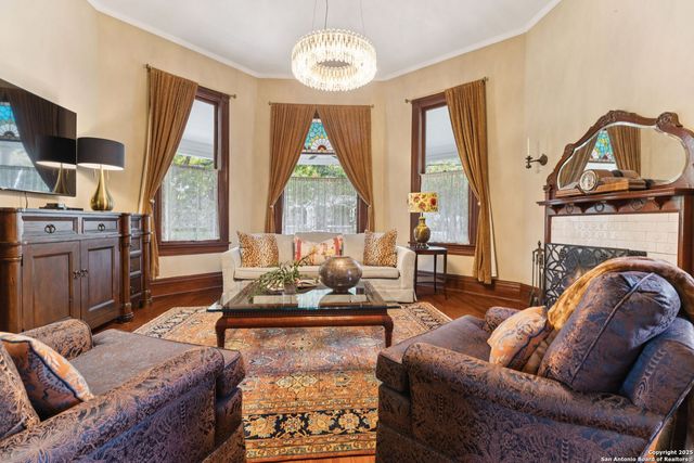 402 Madison, San Antonio, TX 78204