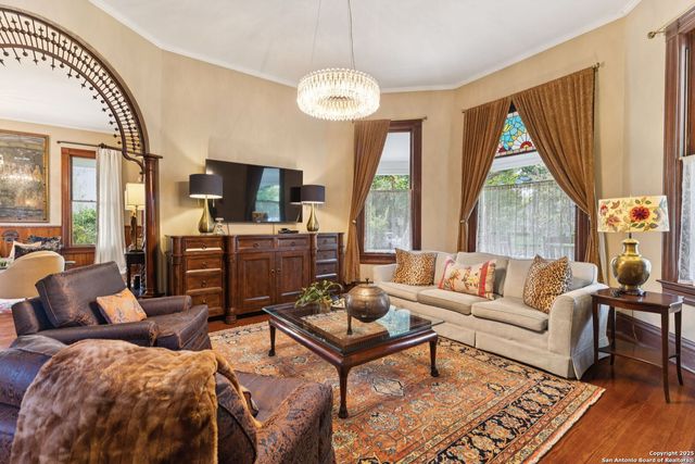 402 Madison, San Antonio, TX 78204