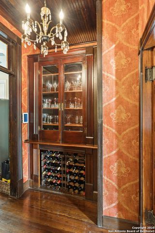 402 Madison, San Antonio, TX 78204