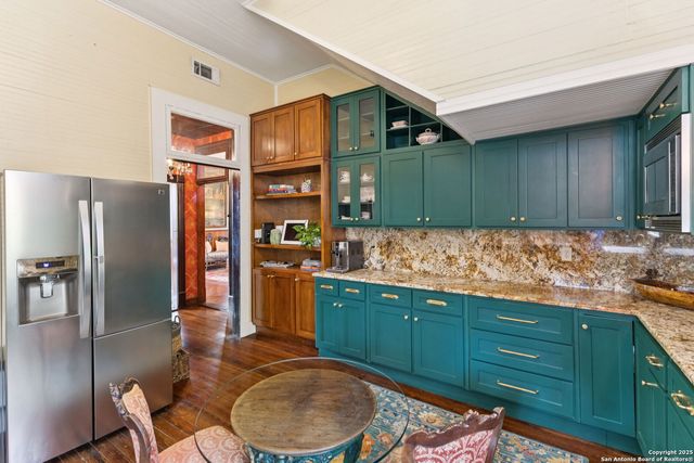 402 Madison, San Antonio, TX 78204