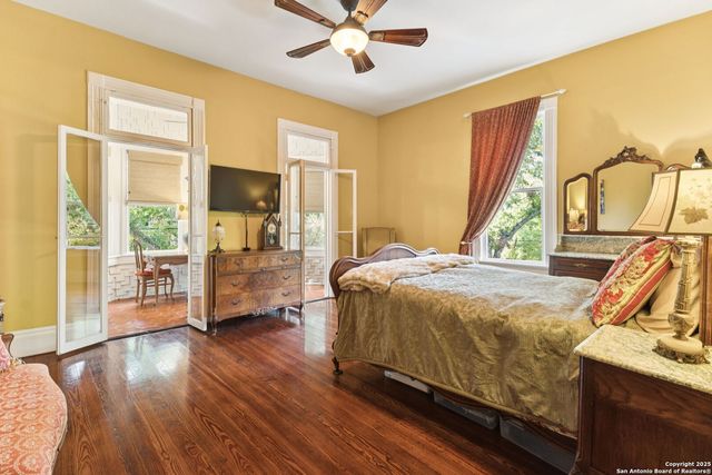 402 Madison, San Antonio, TX 78204