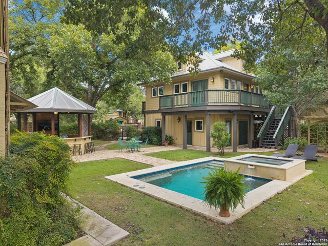 402 Madison, San Antonio, TX 78204