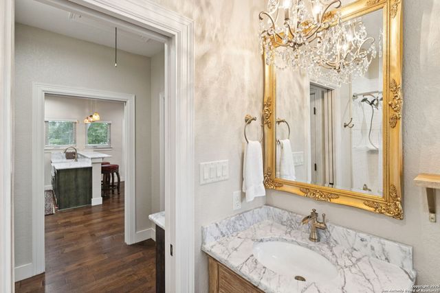 402 Madison, San Antonio, TX 78204