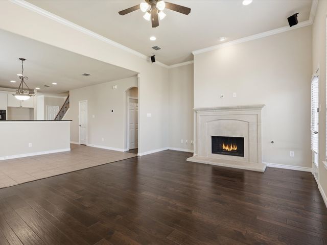 2731 Safe Harbor Drive, Lewisville, TX 75056