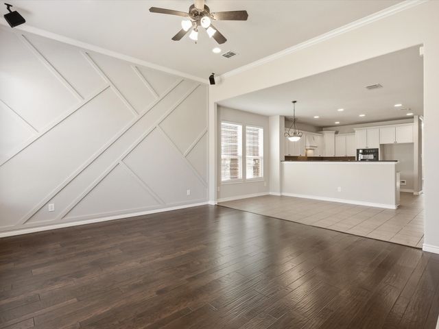 2731 Safe Harbor Drive, Lewisville, TX 75056