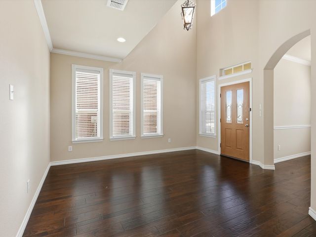 2731 Safe Harbor Drive, Lewisville, TX 75056