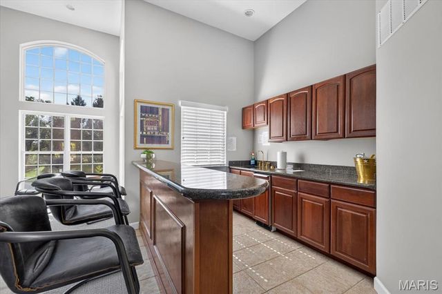 13101 Mill Crossing Court 200, Creve Coeur, MO 63141