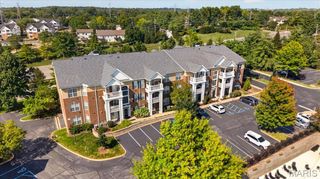 13101 Mill Crossing Court 200, Creve Coeur, MO 63141