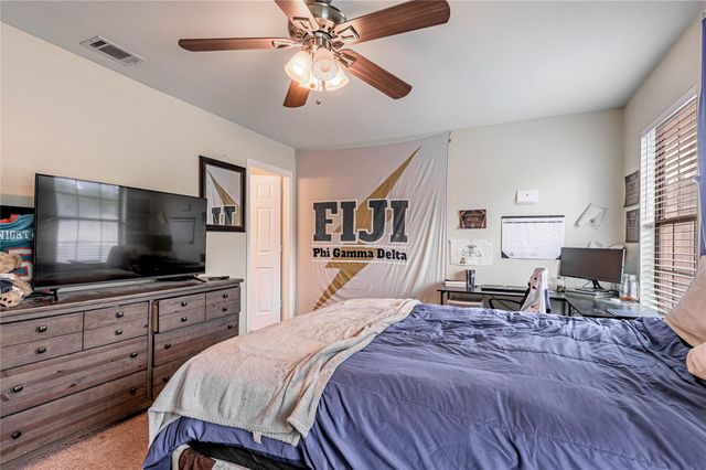 101 Yegua Circle, Huntsville, TX 77340