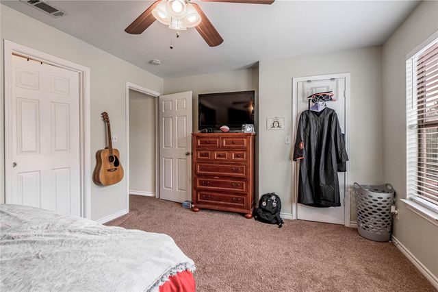101 Yegua Circle, Huntsville, TX 77340