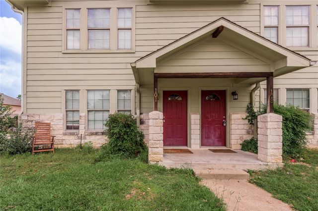 101 Yegua Circle, Huntsville, TX 77340