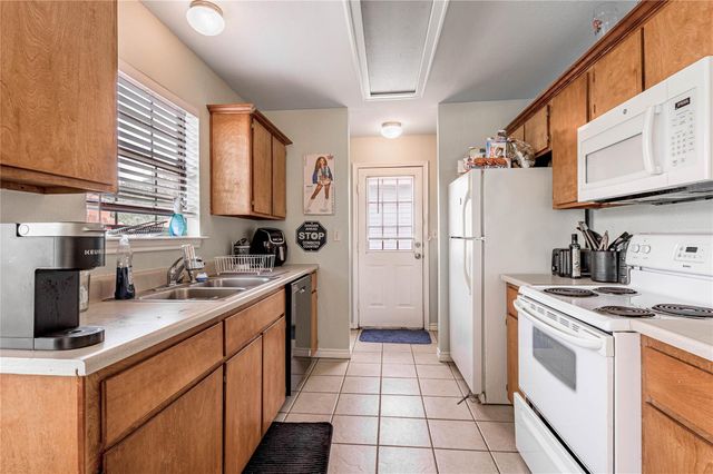 101 Yegua Circle, Huntsville, TX 77340
