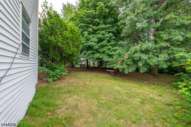 434 Richmond St, Elizabeth City, NJ 07202