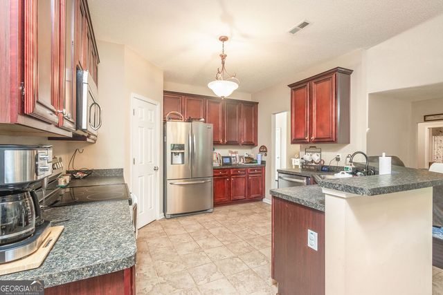 178 Brandish Drive, Newnan, GA 30263