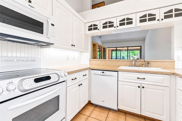 5289 Fairway Woods Drive 2911, Delray Beach, FL 33484