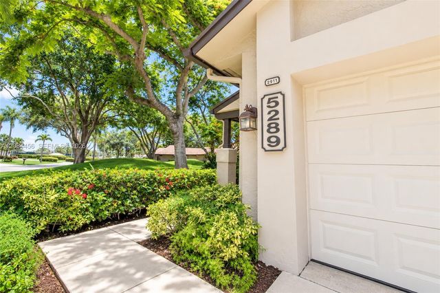 5289 Fairway Woods Drive 2911, Delray Beach, FL 33484