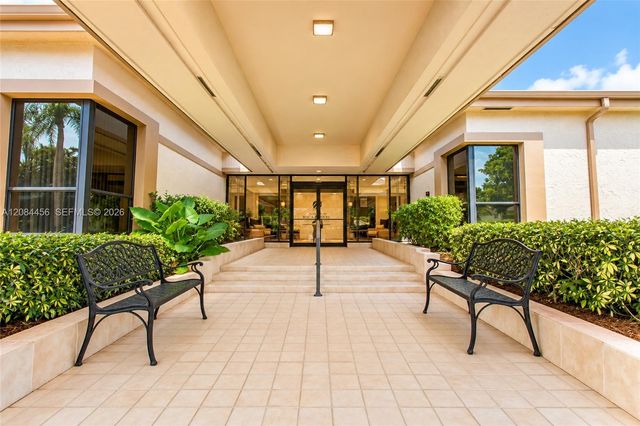 5289 Fairway Woods Drive 2911, Delray Beach, FL 33484