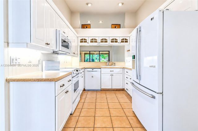 5289 Fairway Woods Drive 2911, Delray Beach, FL 33484