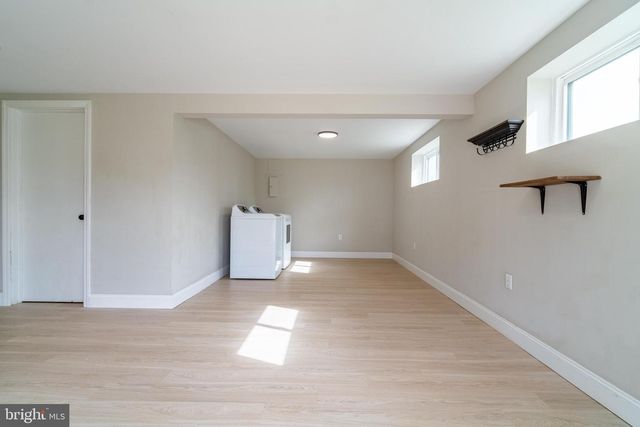 907 MARBROOK LN, York, PA 17404