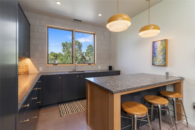 123 E Lupita Road, Santa Fe, NM 87505